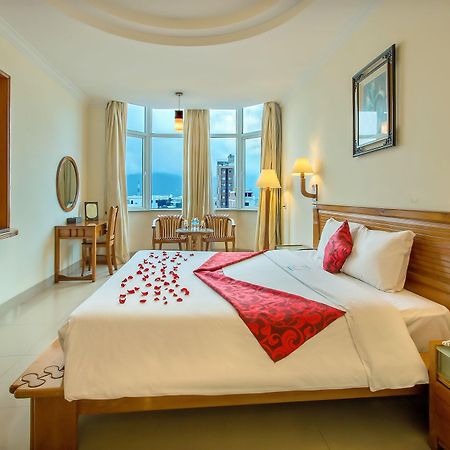 Golden Sea Hotel Дананг Екстериор снимка