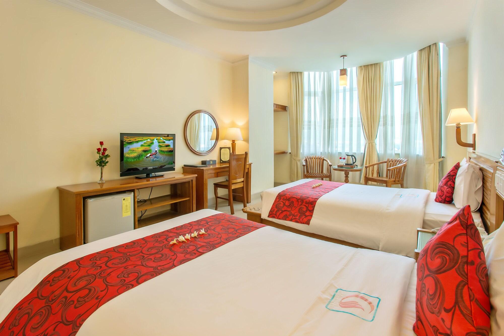 Golden Sea Hotel Дананг Екстериор снимка