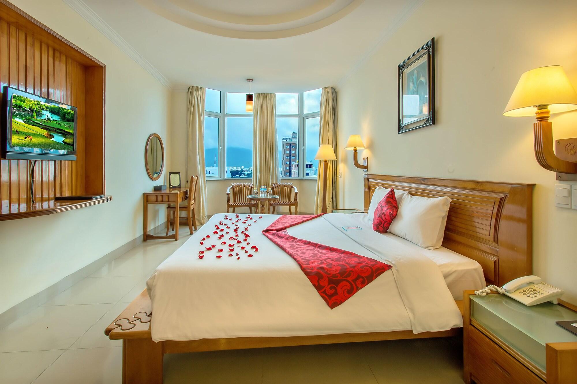 Golden Sea Hotel Дананг Екстериор снимка