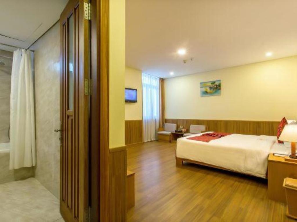 Golden Sea Hotel Дананг Екстериор снимка