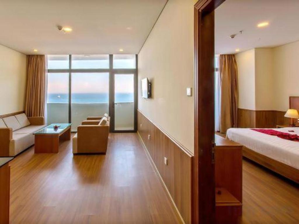 Golden Sea Hotel Дананг Екстериор снимка