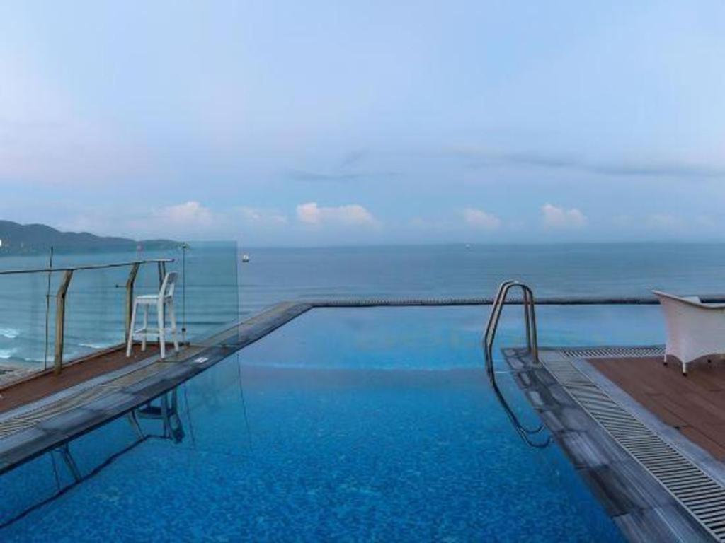 Golden Sea Hotel Дананг Екстериор снимка